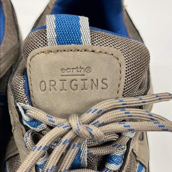 Athletic_Shoes